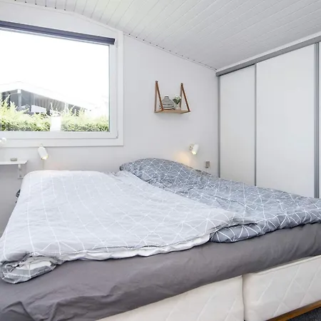 8 Person In Aabenraa-by Traum * Åbenrå