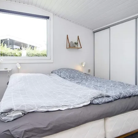 8 Person In Aabenraa-by Traum *