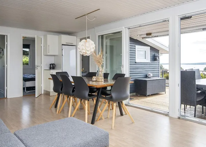 8 Person In Aabenraa-by Traum